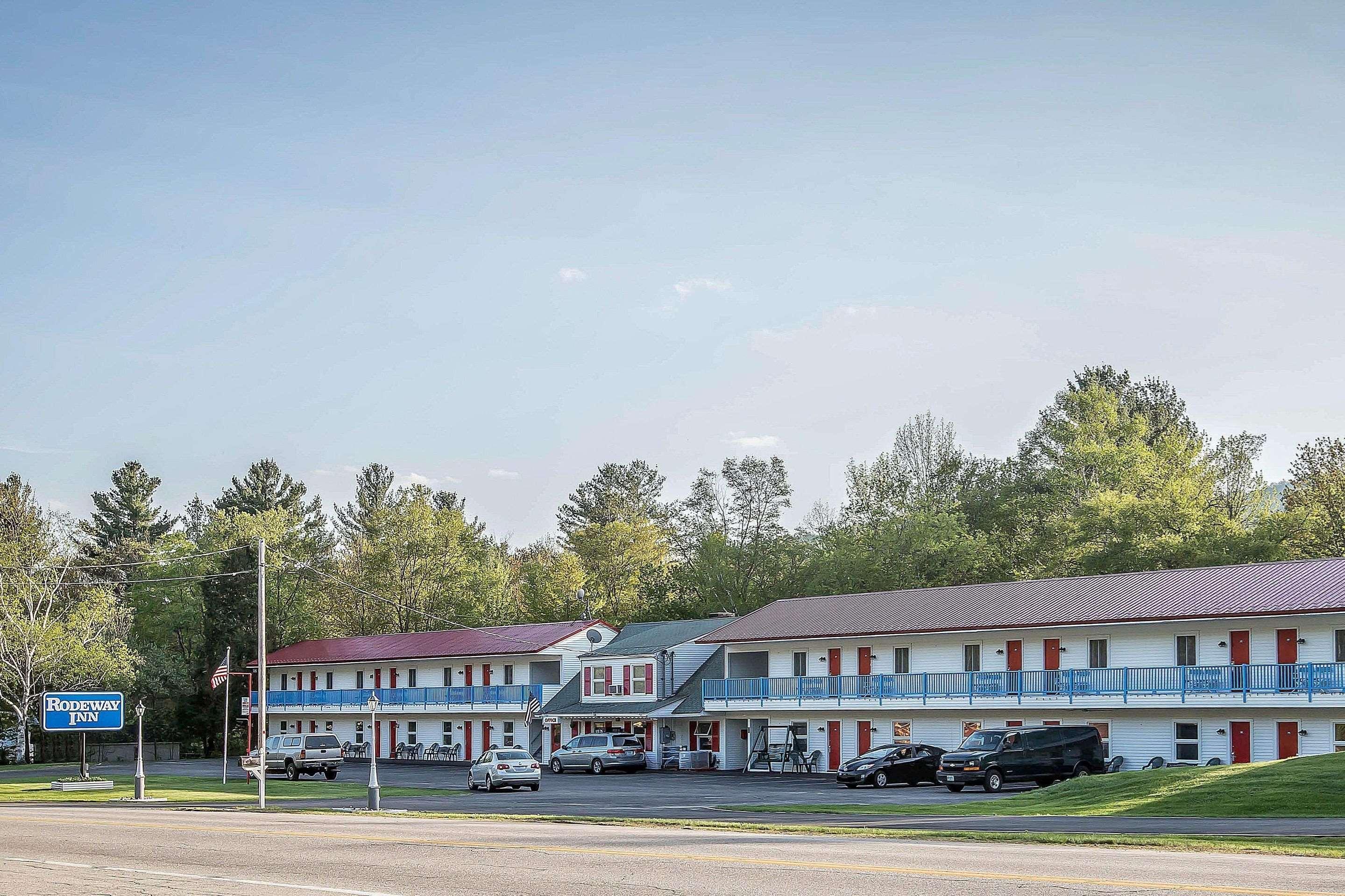 Rodeway Inn Lincoln I-93 Bagian luar foto