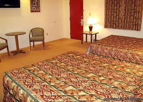 Rodeway Inn Lincoln I-93 Bagian luar foto
